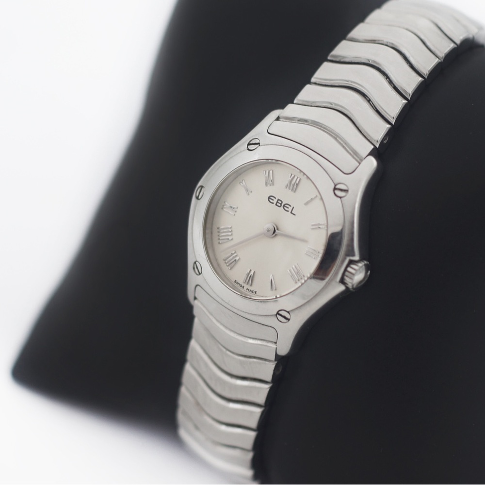 Ebel Classic Wave Steel Steel 9157f11 Watch View 4